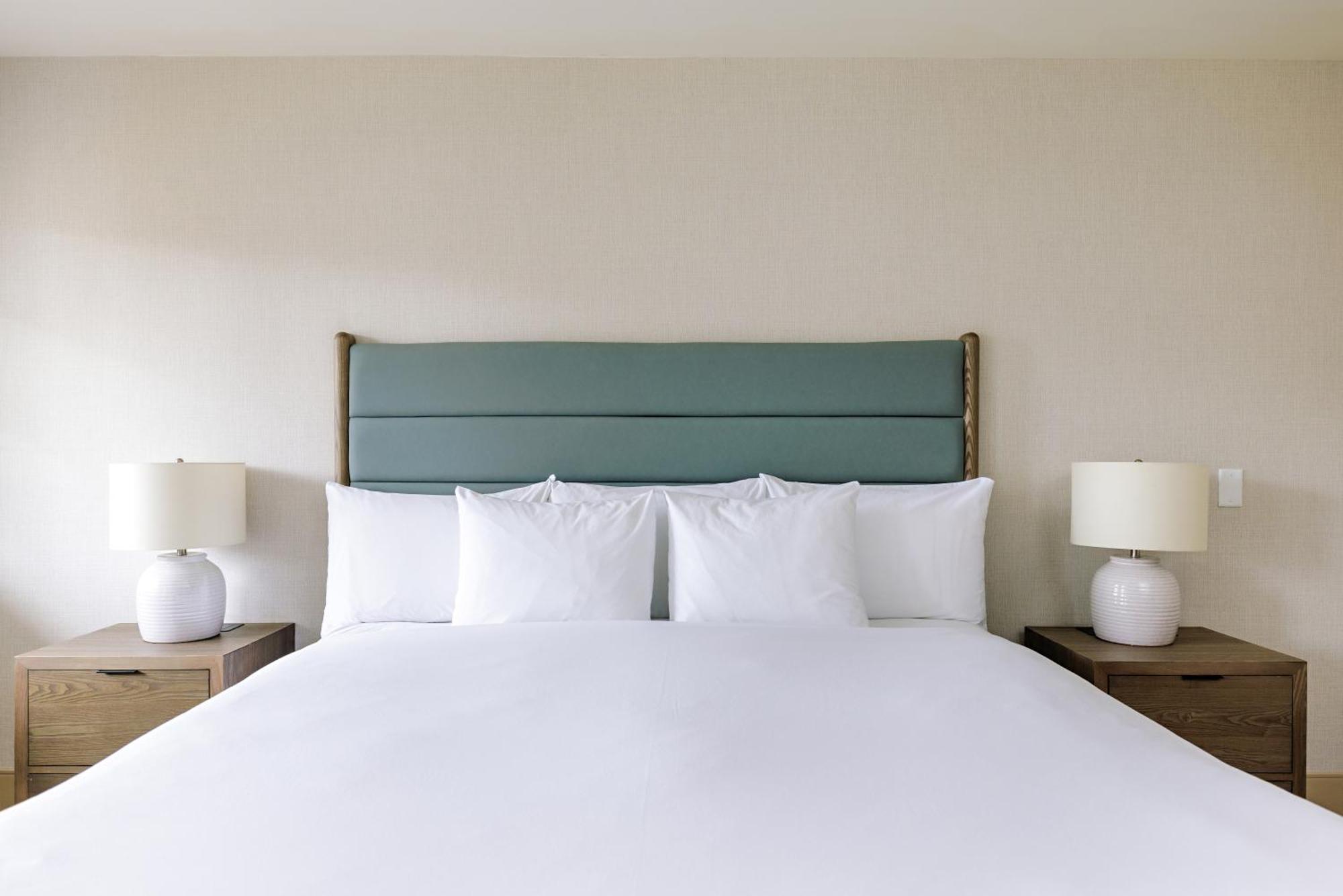 Balcomo, A Ramada By Wyndham Penticton Dış mekan fotoğraf
